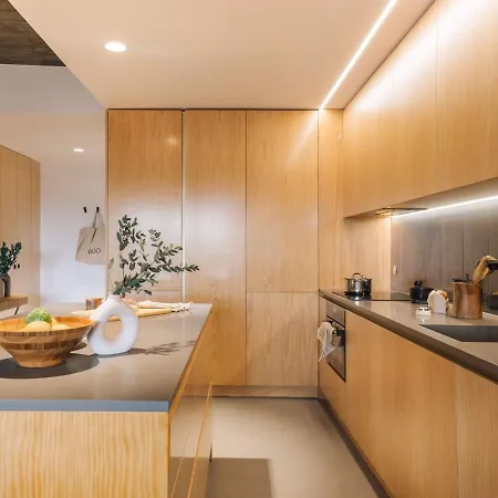 Moledo - 3 Bedrooms And Balcony In Santo Antonio Apartman Lisboa