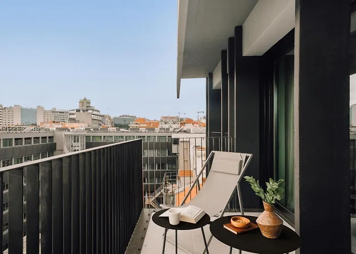 Moledo - 3 Bedrooms And Balcony In Santo Antonio