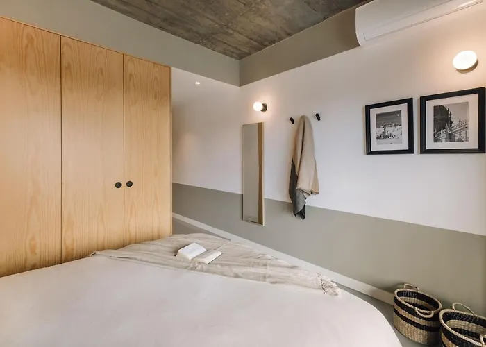 Apartman Moledo - 3 Bedrooms And Balcony In Santo Antonio